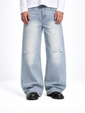 wide leg knee cut ￼